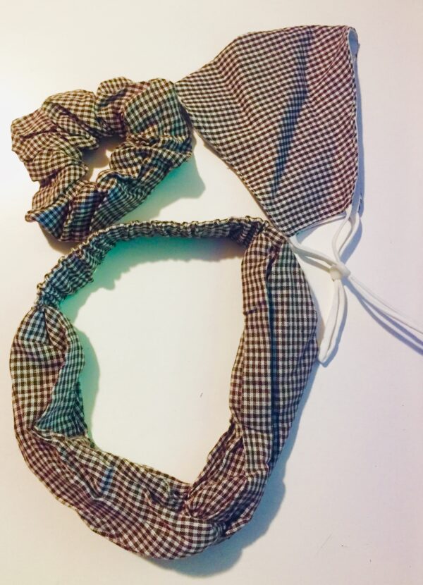brown checkered mask, headband and scrunchies set - Image 3